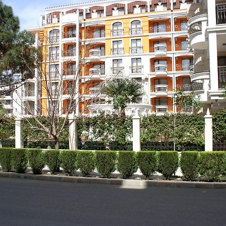 Lvv Palace Apartment Sunny Beach Exterior photo