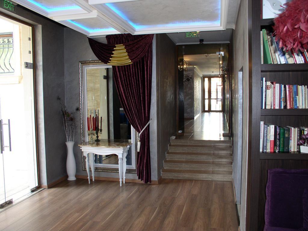 Lvv Palace Apartment Sunny Beach Exterior photo